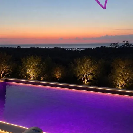Casa Maredda Bord De Avec Piscine Palasca (Corsica)